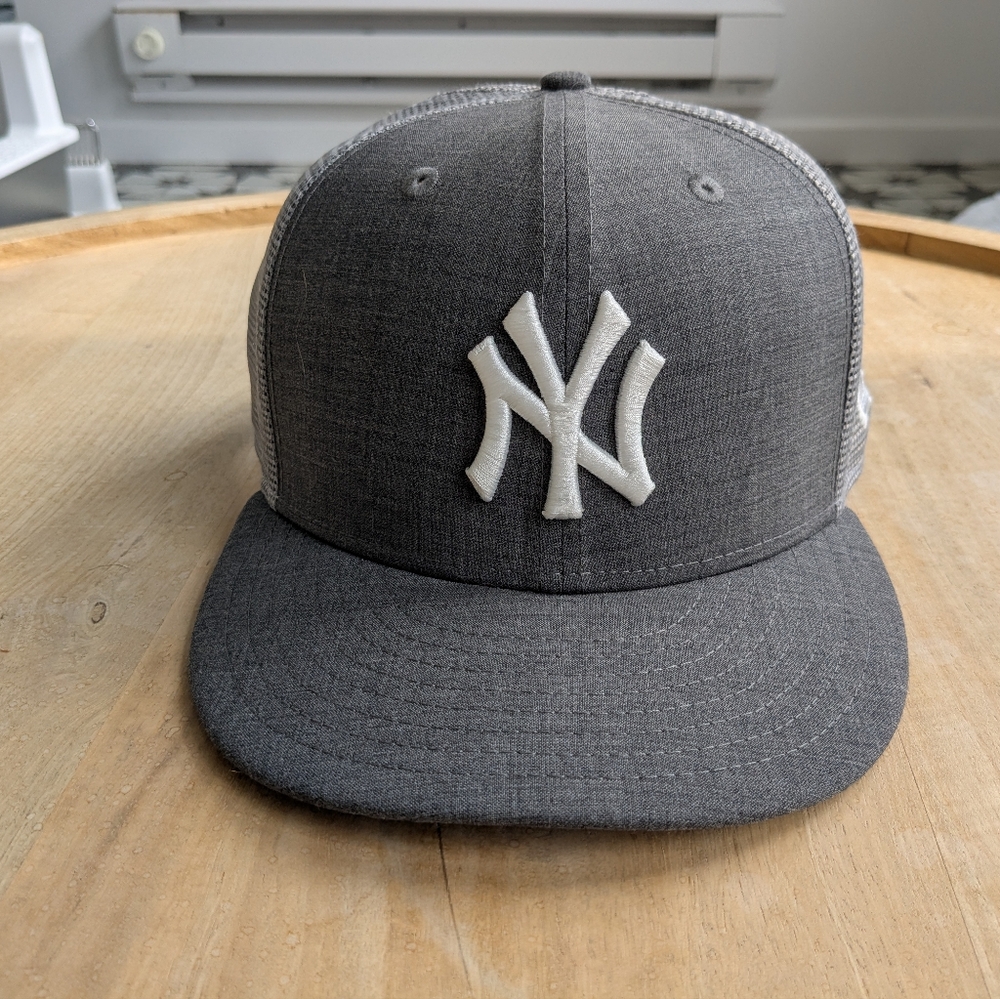 Todd Snyder / New Era Yankees Trucker Cap (NWOT)